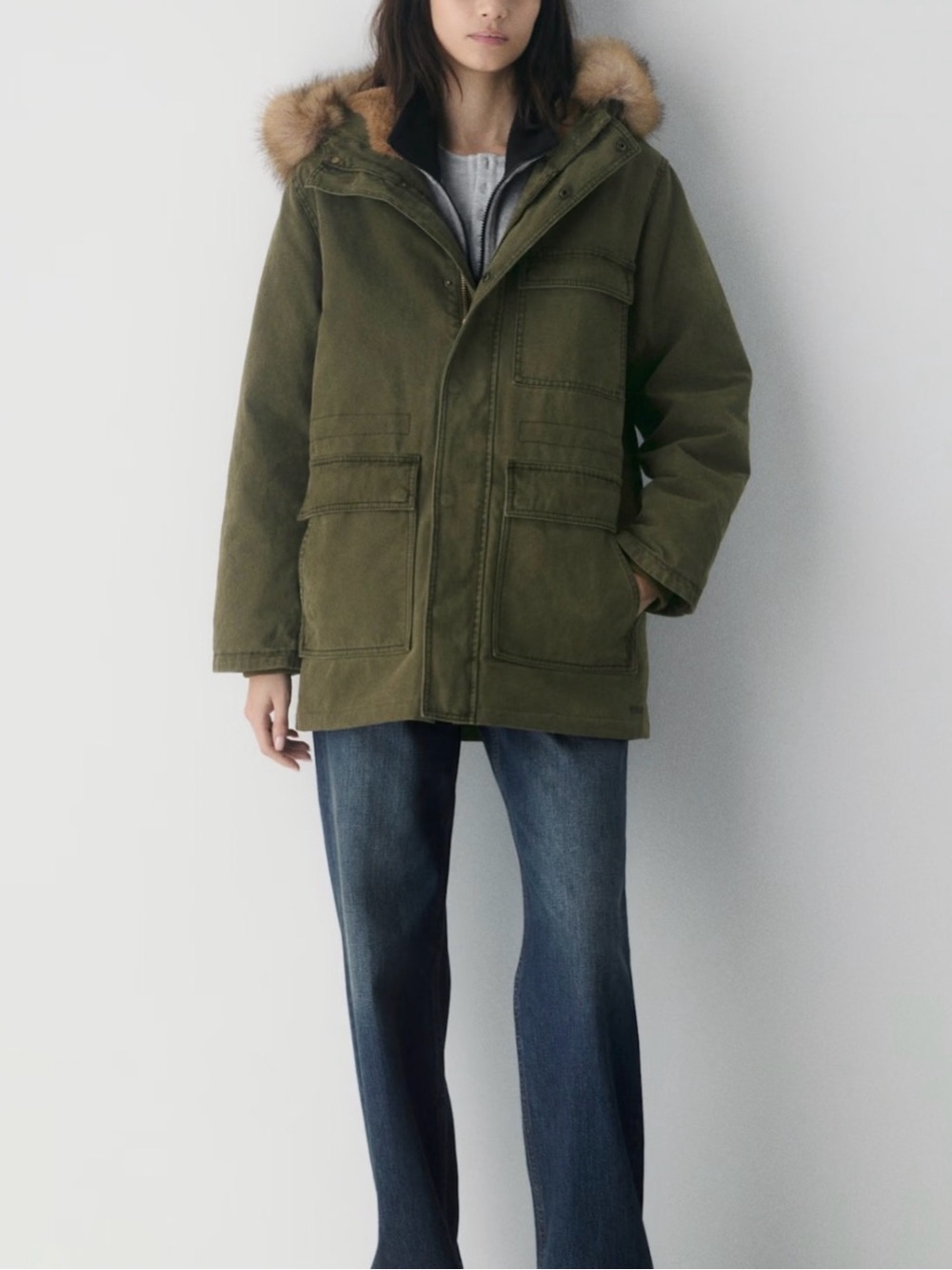 NWT Aritzia vortex Parka with Faux Fur Hood Trim XXS